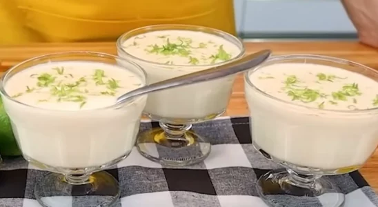 Mousse de Limão: uma sobremesa refrescante e cremosa"