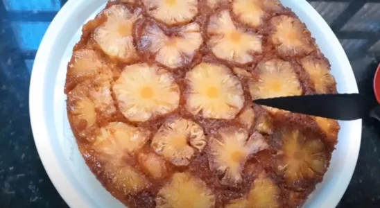 Torta de Abacaxi: uma receita fácil, rápida e deliciosa