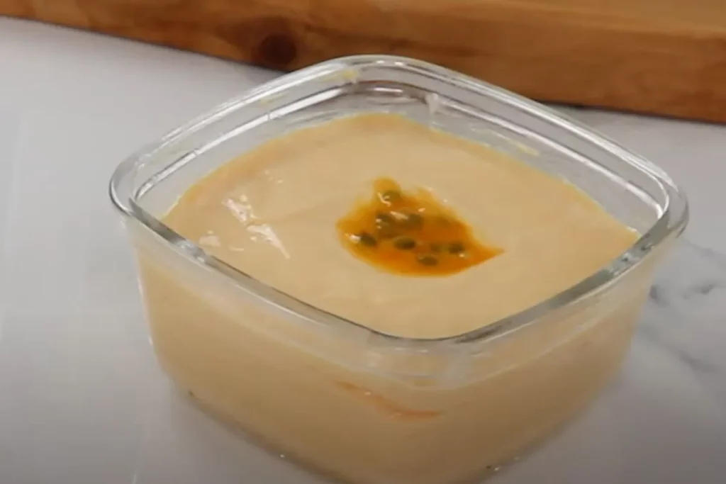 Receita de mousse de maracujá com tang