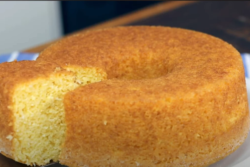 Bolo de fubá com coco delicia e simples