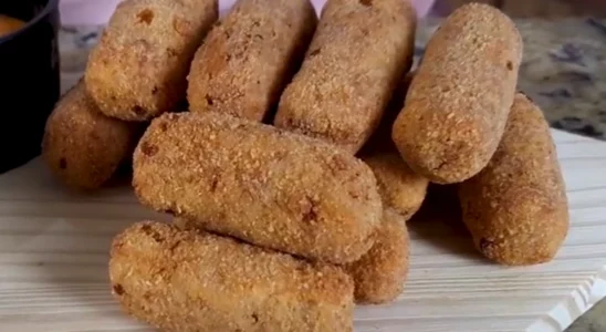 Croquete de calabresa fácil e simples