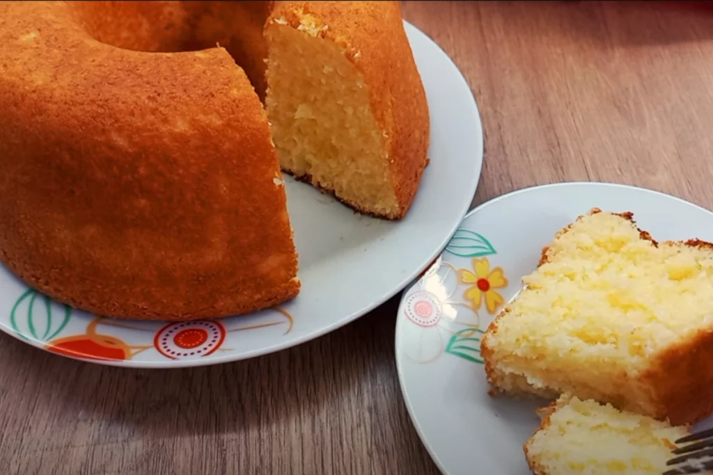 Bolo de coco com leite condensado sem farinha de trigo