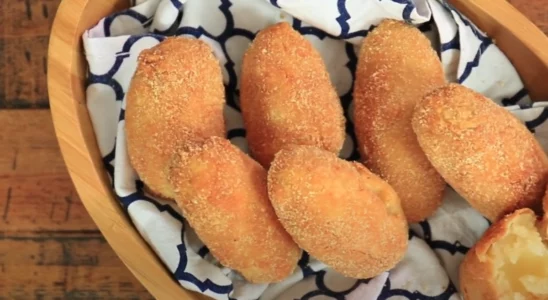 Croquete de queijo muito fácil