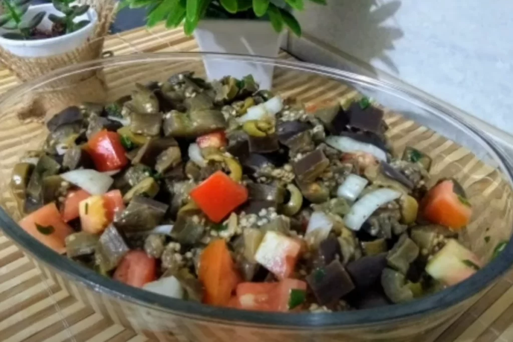 Salada de berinjela muito fácil