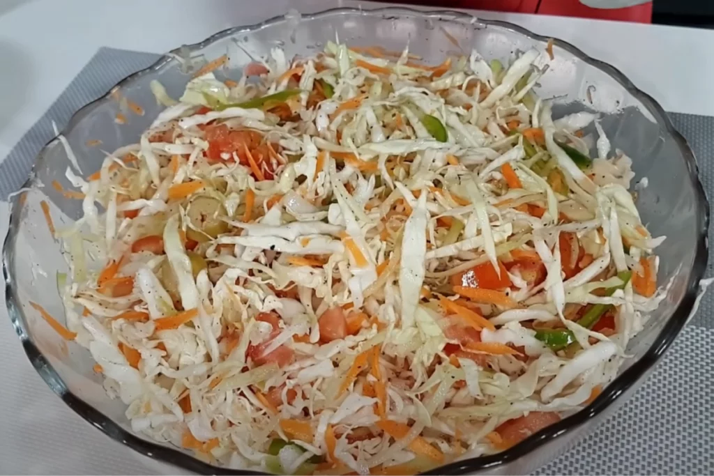 Salada de repolho simples