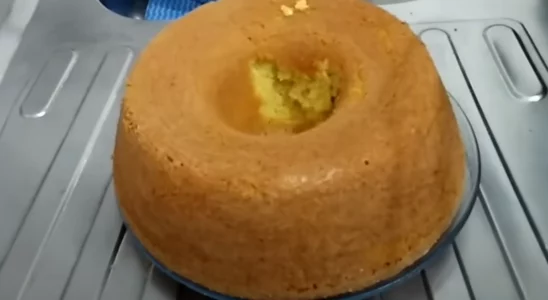 Bolo de fubá sem leite fácil