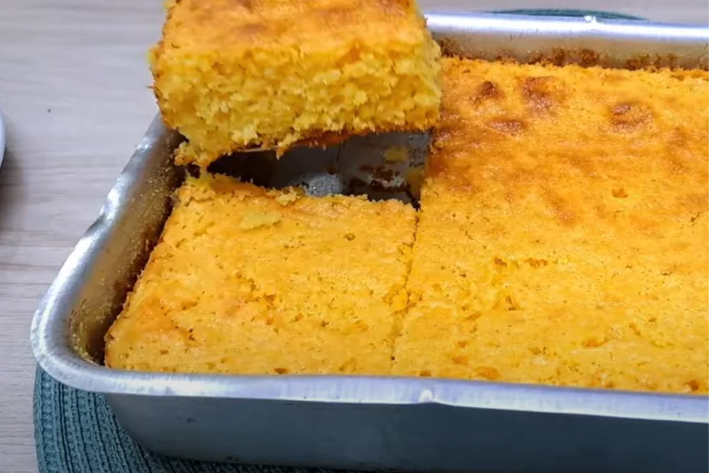 Bolo de milho com coco uma delícia caseira