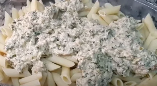 Macarrão com atum e creme de leite