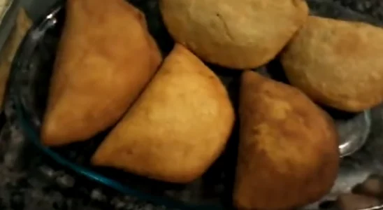 Risole de frango com queijo muito fácil