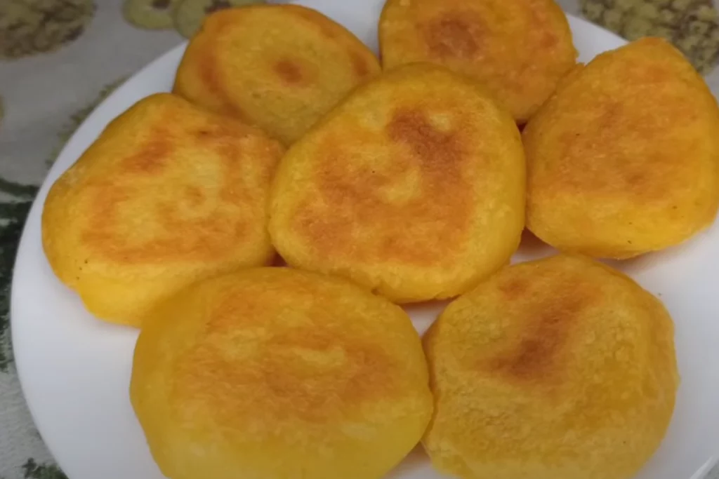 Pãozinho de fubá de frigideira