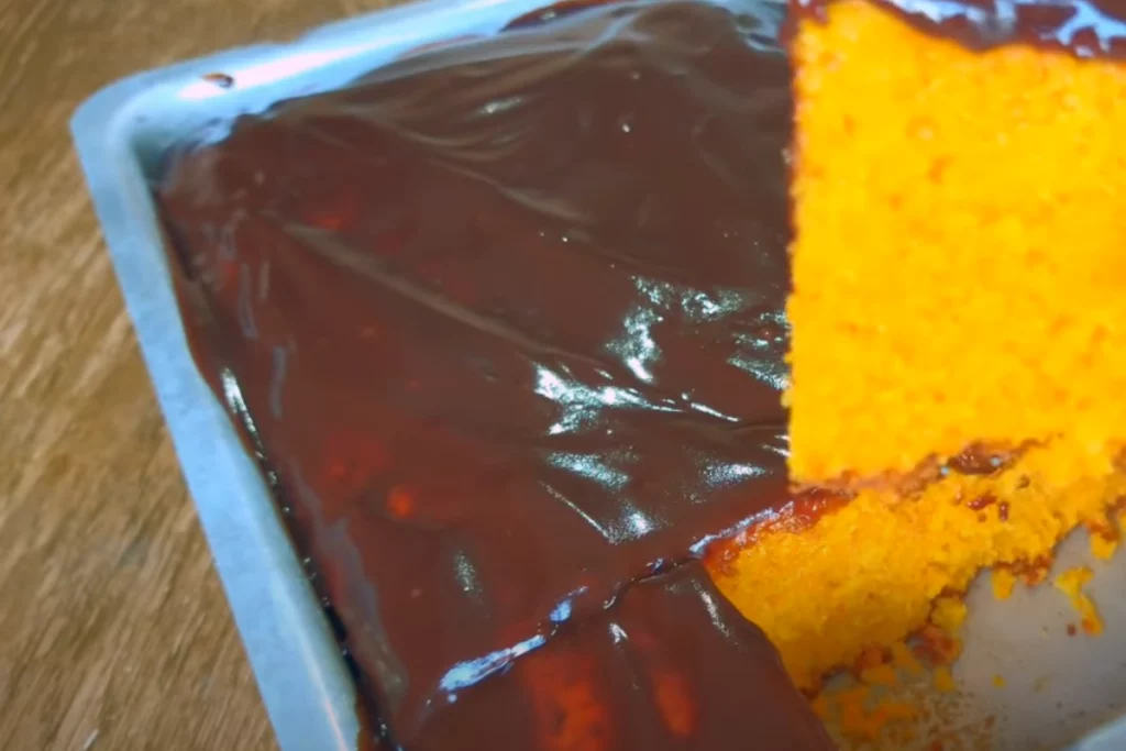 Bolo de cenoura de liquidificador: receita fácil, fofinha e irresistível!