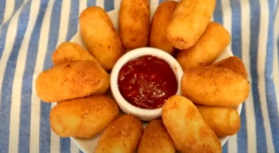 Salgado de presunto e queijo receita fácil